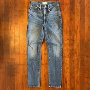 Madewell The Perfect Vintage Preppy Straight Leg Medium Wash Denim Blue Jeans 24
